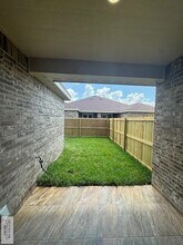 1002 Gabriella St in Harlingen, TX - Building Photo - Building Photo