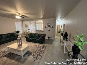 5618 Arcadia Park in San Antonio, TX - Building Photo - Building Photo