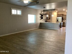 1087 Brass Hl Ave in Sunland Park, NM - Building Photo - Building Photo