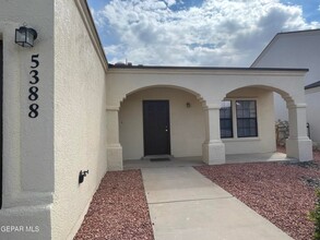 5388 Guillermo Frias Ln in El Paso, TX - Building Photo - Building Photo