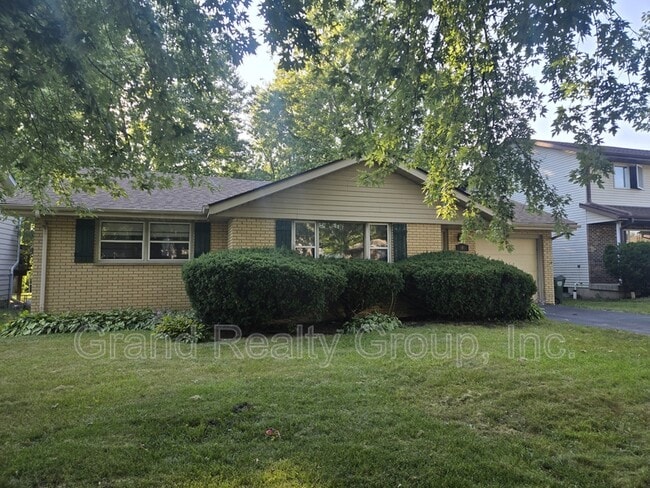property at 608 Deerpath Dr