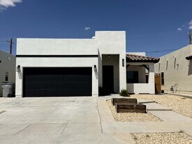 14829 Bobby Joe Hill in El Paso, TX - Building Photo