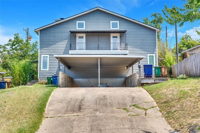 property at 7305 Grand Canyon Dr