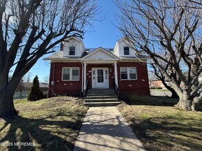 464 2nd Ave in Long Branch, NJ - Building Photo - Building Photo