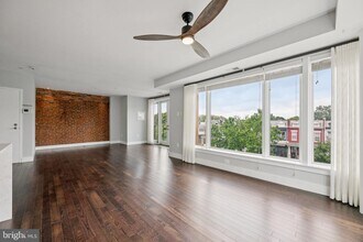 915 12th St NE in Washington, DC - Building Photo - Building Photo