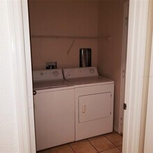 10855 Dragonwood Dr in Tampa, FL - Building Photo - Building Photo