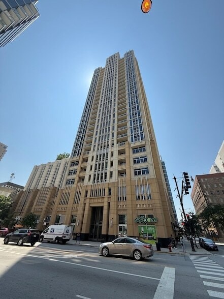 property at 1400 S Michigan Ave