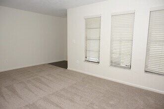 536 109th Ave N in Naples, FL - Building Photo - Building Photo