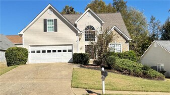 5635 Lenox Park Pl in Sugar Hill, GA - Building Photo