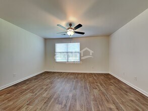 118 Tobago Cir in Guyton, GA - Foto de edificio - Building Photo