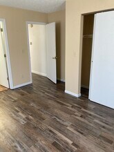 10 Amos Dr in Washington, IN - Building Photo - Building Photo