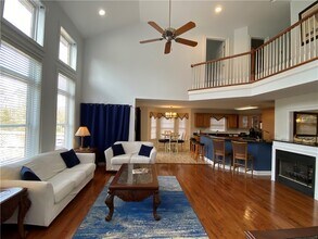 19 Ruby Lake Ln in Simpsonville, SC - Building Photo - Building Photo