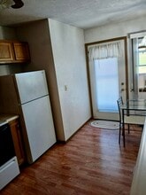 142 Homestead Ln, Unit #2 in Davidsville, PA - Foto de edificio - Building Photo