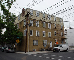 119 Bruen St Apartments