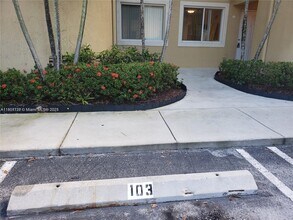 7940 NW 6th St in Pembroke Pines, FL - Building Photo - Building Photo