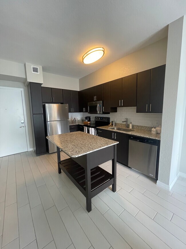 3773 Bird Rd in Miami, FL - Building Photo - Building Photo