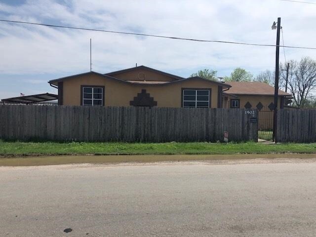 1902 Alderete Ln in Del Rio, TX - Building Photo - Building Photo