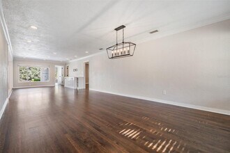 640 Geneva Pl in Tampa, FL - Building Photo - Building Photo