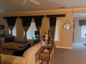 9500 Hayden Creek Ct in Prospect, KY - Building Photo - Building Photo