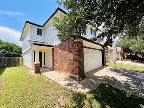 3400 Etheredge Dr in Austin, TX - Building Photo - Building Photo