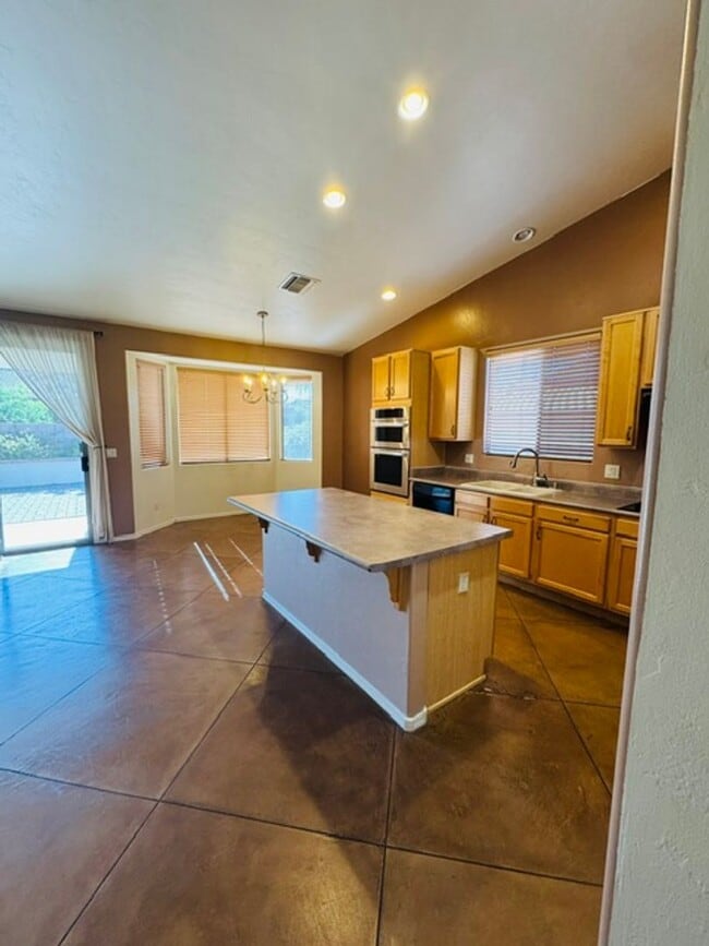 property at 11557 N Flat Iron Dr