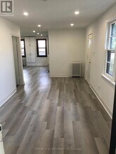 34 Cundles Rd E in Barrie, ON - Building Photo - Building Photo