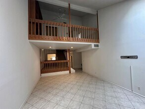 17132 Beaver Springs Dr in Houston, TX - Building Photo - Building Photo