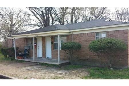 2565 Peres Ave in Memphis, TN - Building Photo