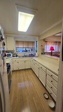 8341 Valley View Ct in Sebastopol, CA - Building Photo - Building Photo