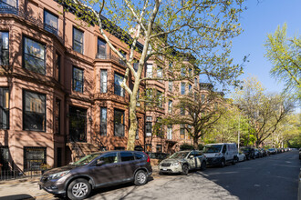 915 President St in Brooklyn, NY - Building Photo - Building Photo