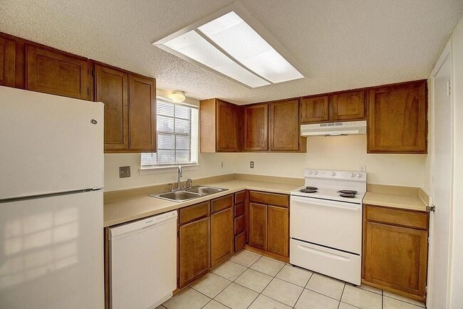 2314 Capitan Dr in Corpus Christi, TX - Building Photo - Building Photo