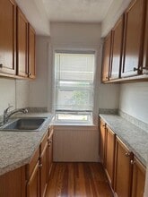 33 Redfern St in North Providence, RI - Building Photo - Building Photo