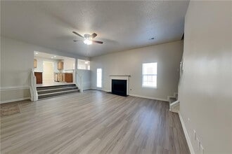 137 Legend Creek Dr in Canton, GA - Building Photo - Building Photo