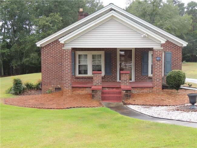 803 Kings Rd in Anderson, SC - Foto de edificio - Building Photo