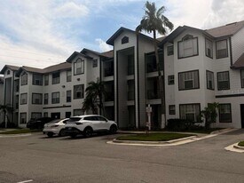 2208 Antigua Pl, Unit 926 in Kissimmee, FL - Building Photo