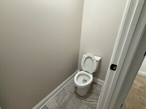 30 Woodcrest Dr in Jackson, TN - Building Photo - Building Photo