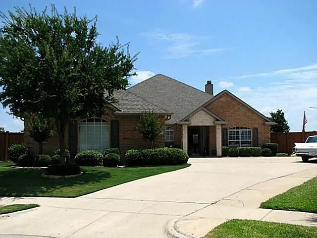 property at 5540 Bandelier Trl