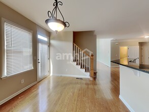 9127 Hanover St in Lithia Springs, GA - Foto de edificio - Building Photo