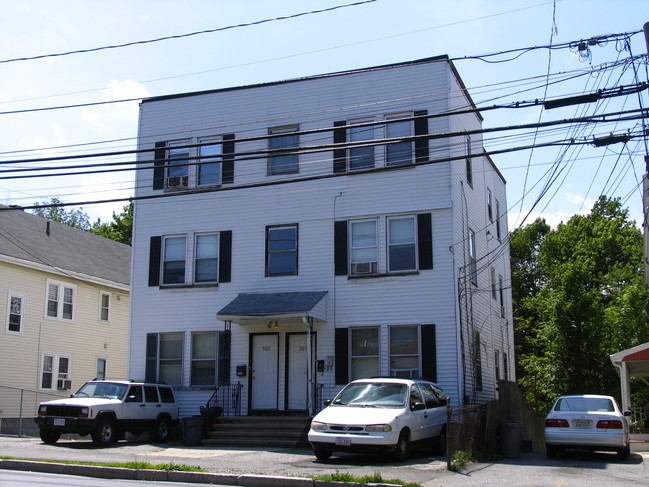 507-509 Main St in Stoneham, MA - Building Photo - Building Photo