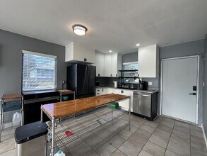 4508 Shady Ln in Port Charlotte, FL - Building Photo - Building Photo