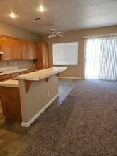 4013 Moss Rock Ct in Modesto, CA - Building Photo - Building Photo