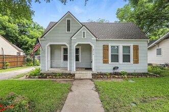2516 Primrose Ave in Fort Worth, TX - Building Photo - Building Photo