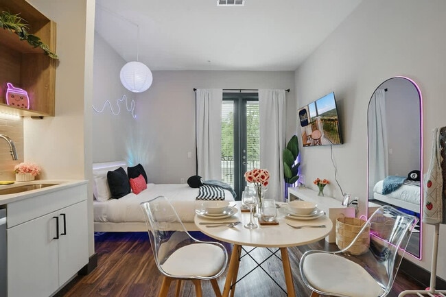 property at 9127 Research Blvd