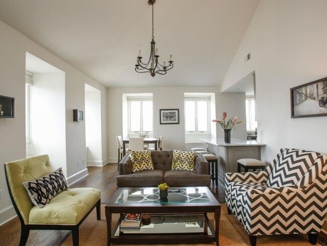 937 St. Louis in New Orleans, LA - Building Photo - Building Photo