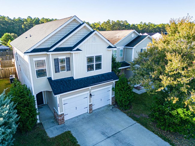 property at 56 Spg Lk Cir