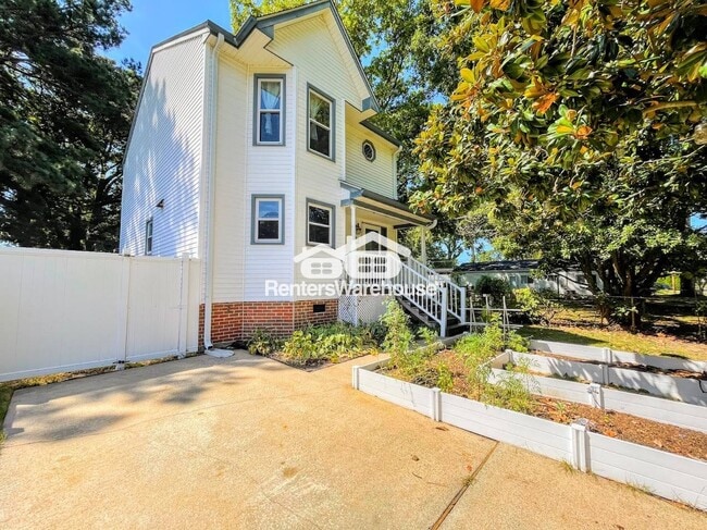 5011 Jeanne St in Virginia Beach, VA - Building Photo - Building Photo