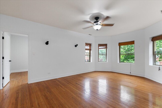 4057 N Spaulding Ave in Chicago, IL - Building Photo - Building Photo