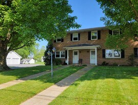 457 W Main Ave in Myerstown, PA - Building Photo