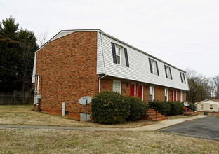 Windsong Apartments in Gastonia, NC - Building Photo - Building Photo