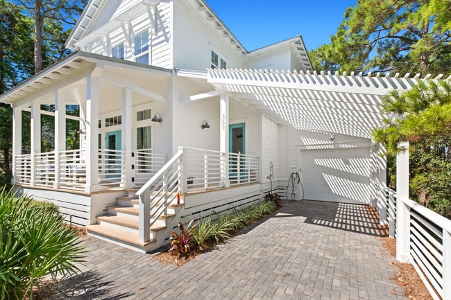 363 Matt's Way in Santa Rosa Beach, FL - Building Photo - Building Photo